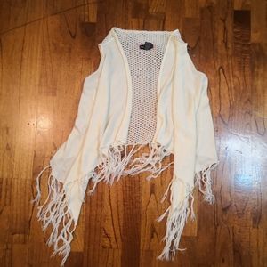 🌺 5/$25 Cream Crochet Tassel Duster Cardigan